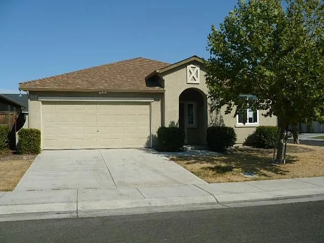 1719 Benedino Cir photo 1