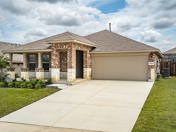 3rd image of 5901 Harvey Gap Ln