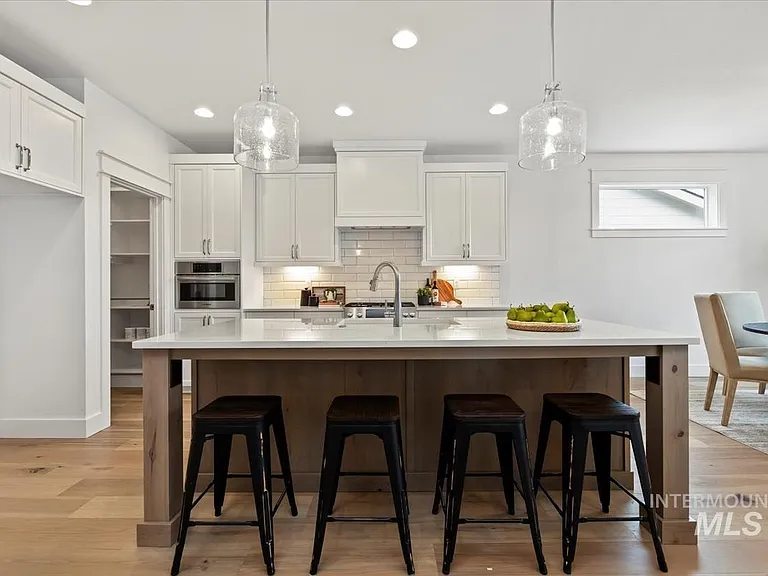11284 W Campanula Dr — Photo 4