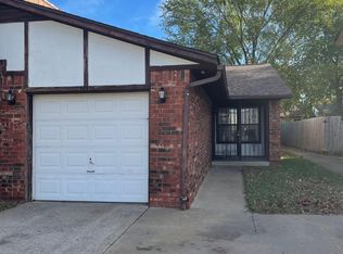 1911 S Southwest Blvd W, Tulsa, OK 74107