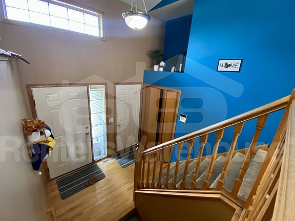 3rd image of 23175 Gardner Ave