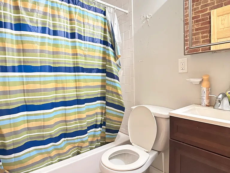 1 Linden St #3F — Photo 8