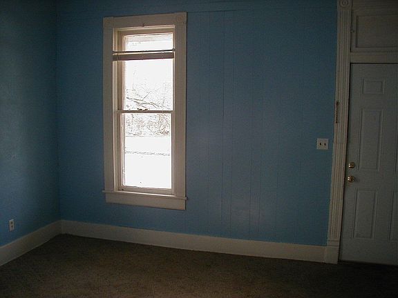 3rd image of 836 S Blanchard St