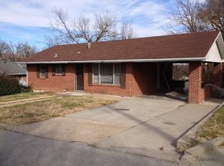 1011 E Atchison St, Jefferson City, MO 65101