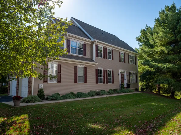 80 Dispatch Dr #97, Washington Crossing, PA 18977