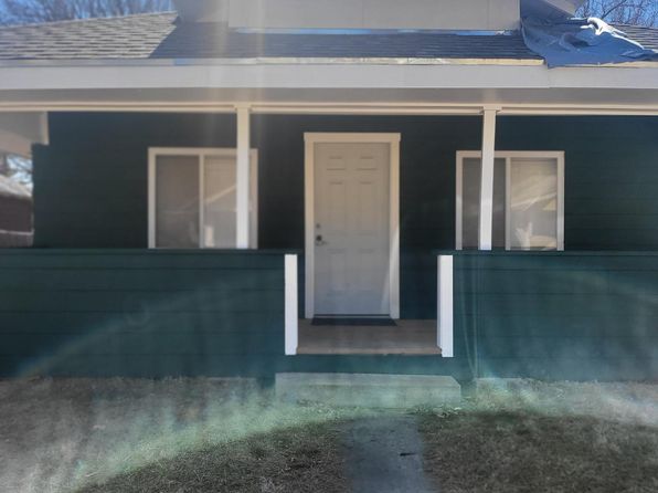 615 W Benton Ave