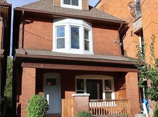 451 King William St, Hamilton, ON L8L 1R1