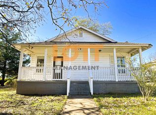 403 Old Paris Mountain Rd, Greenville, SC 29609