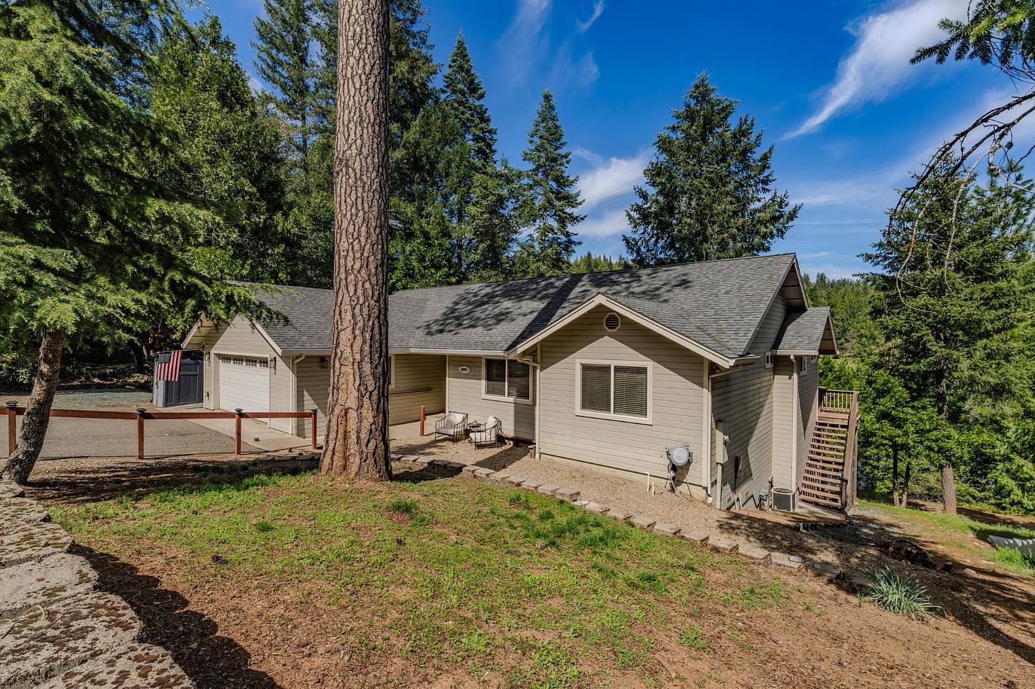 26041 Golf Links Dr