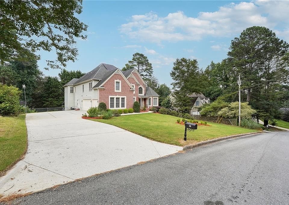 576 Council Blf SW, Lilburn, GA 30047 MLS 7255227 Zillow