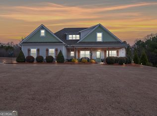 933 Ashley Glen Dr, Williamson, GA