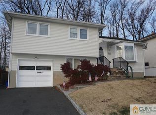 37 N Rahway Ave, Colonia, NJ 07067