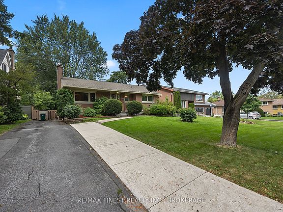 3rd image of 140 Liddell Cres