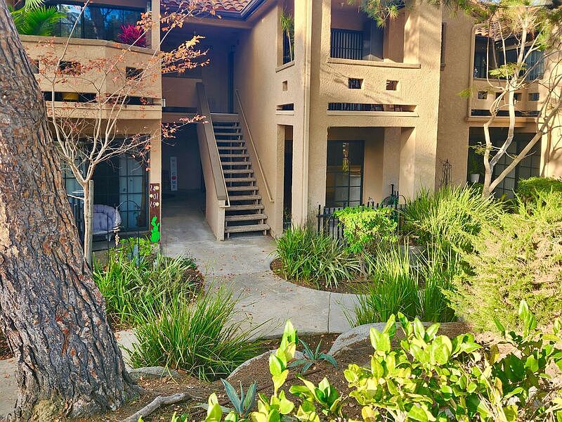 1st image of 1046 Calle Del Cerro Unit 411
