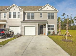 669 Hilchot Dr, Moncks Corner, SC 29461