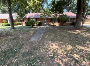 1416 N Linden Cir, Kennett, MO 63857