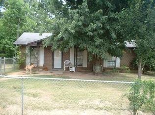 132 Thompson Ave, Tallassee, AL 36078