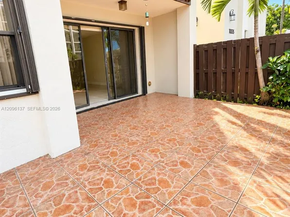 10135 NW 9th Street Circle 5 #106, Miami, FL 33172