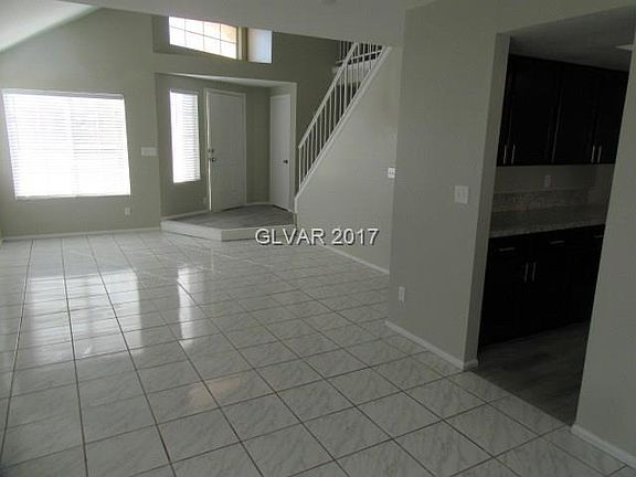 5th image of 7300 Queen Palm Dr