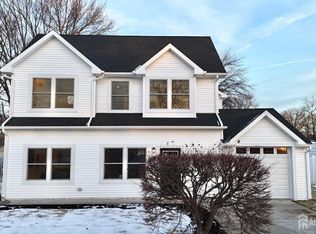 15 Miko Rd, Edison, NJ 08817