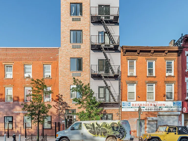 112 Manhattan Ave #62 — Photo 6