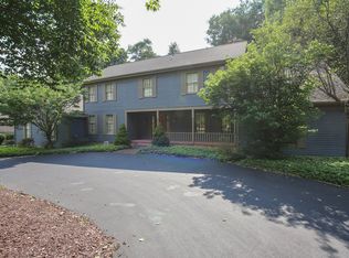 6146 Pebble Beach Ct, Canfield, OH 44406