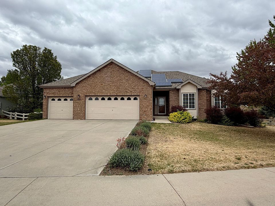 1st image of 625 Red Tail Dr