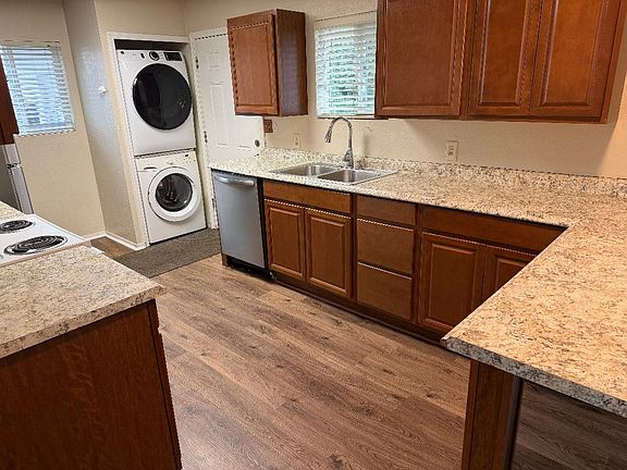 Kitchen w/access to backyard