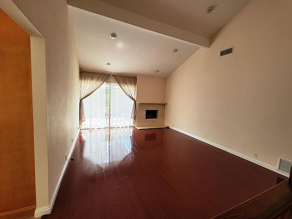 Living room with high ceiling