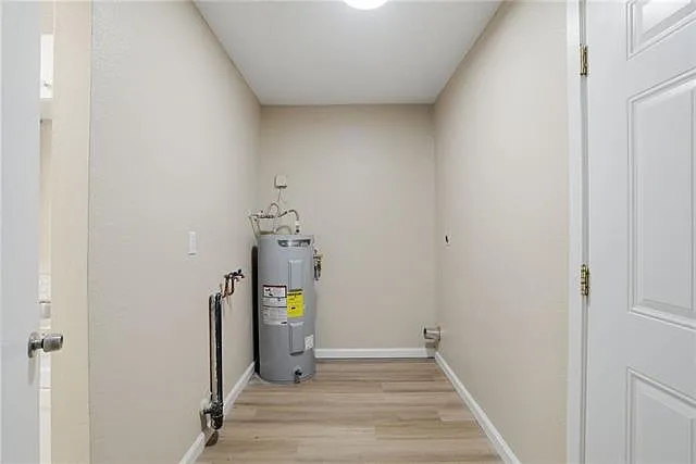 727 Anson St — Photo 13