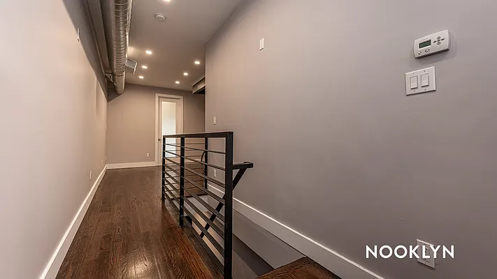 Rented by Nooklyn NYC LLC | media 9