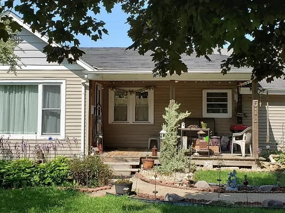 513 Elmhurst Ave