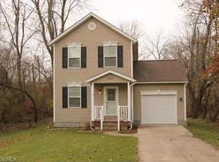 300 Frank Ave, Barberton, OH 44203