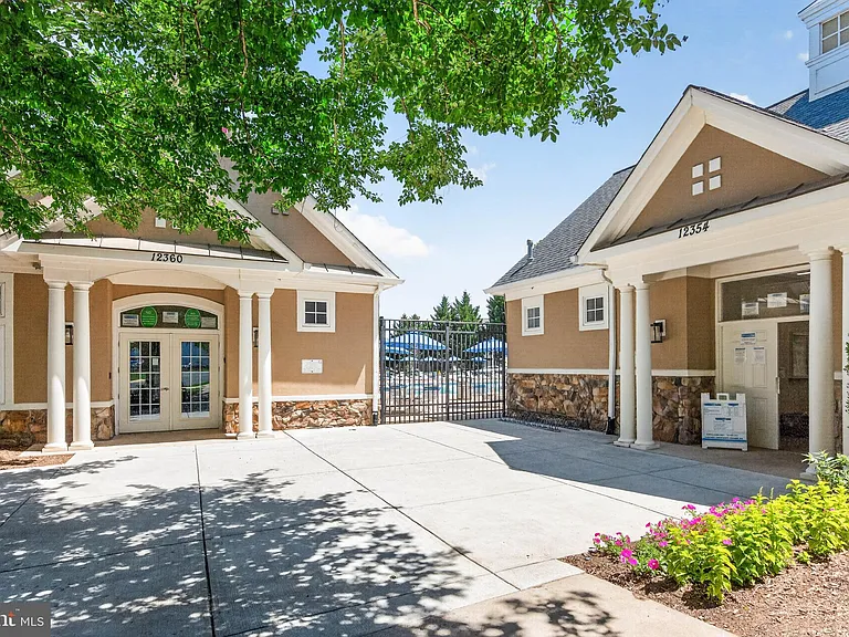 12351 Penzance Ln — Photo 40
