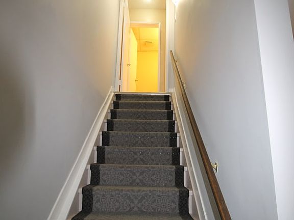 2nd image of 11123 University Ave NW