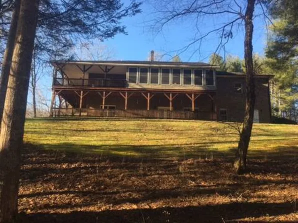 2510 Loretta Ln #B, Morganton, NC 28655