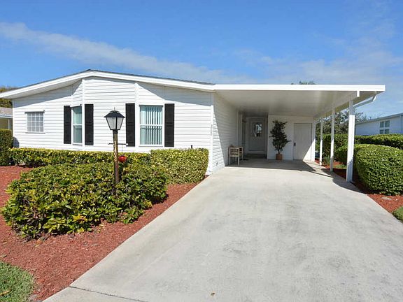 3rd image of 3708 Sandlace Ct