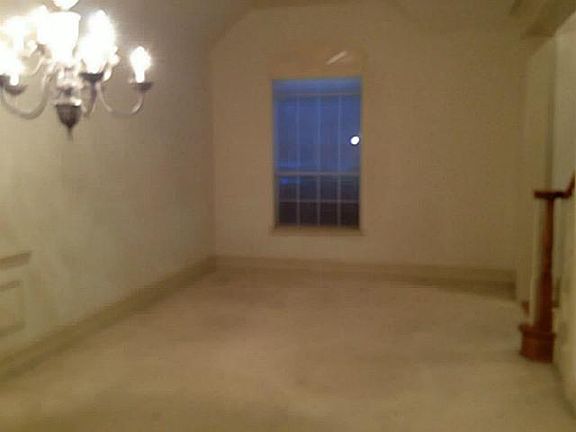 3rd image of 4520 Red Barn Dr