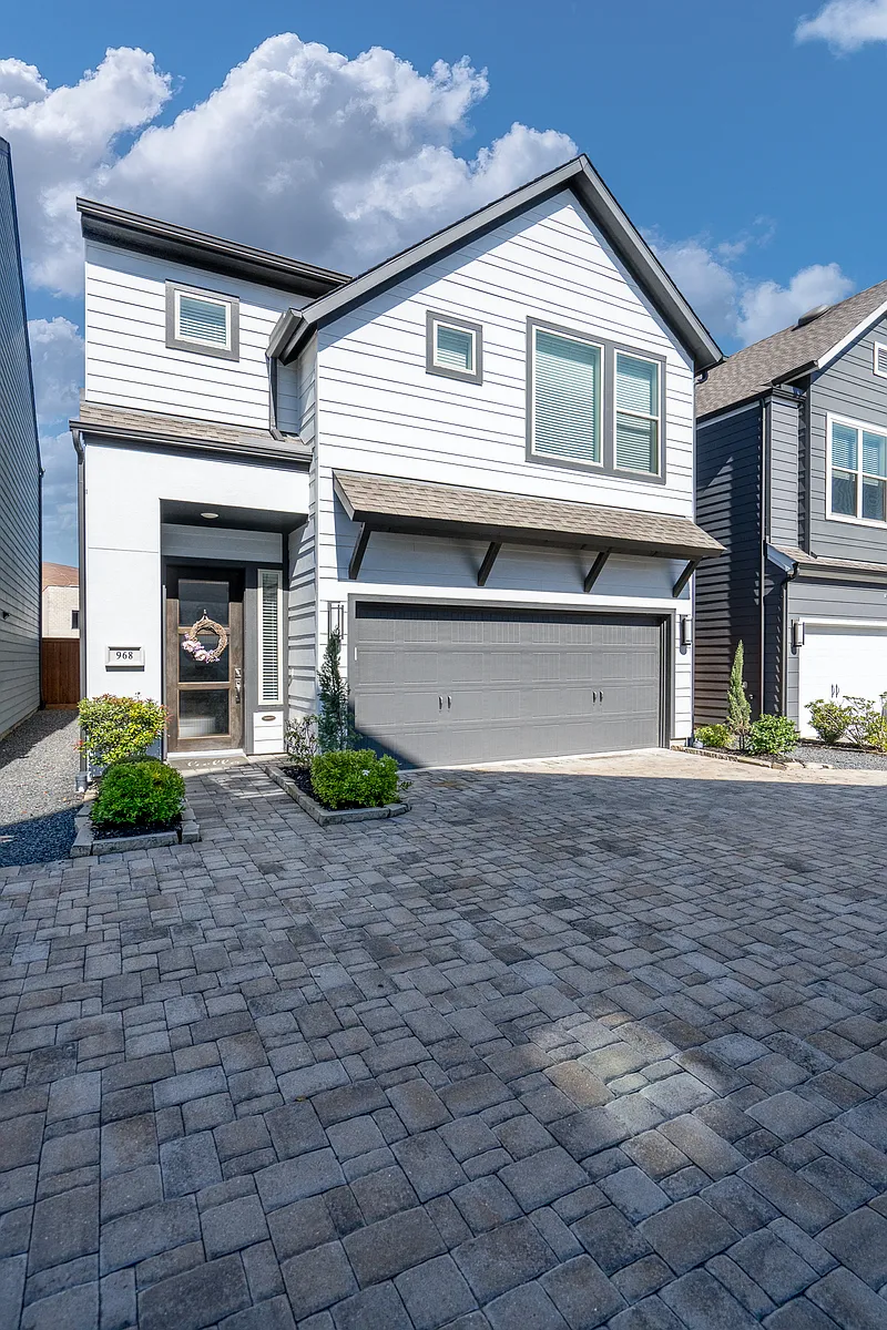 Building Photo - 968 Ford Pines Ln