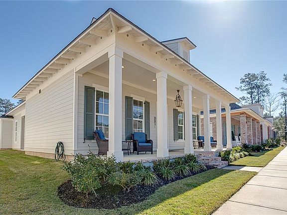 3rd image of 861 Cane Loop Aly