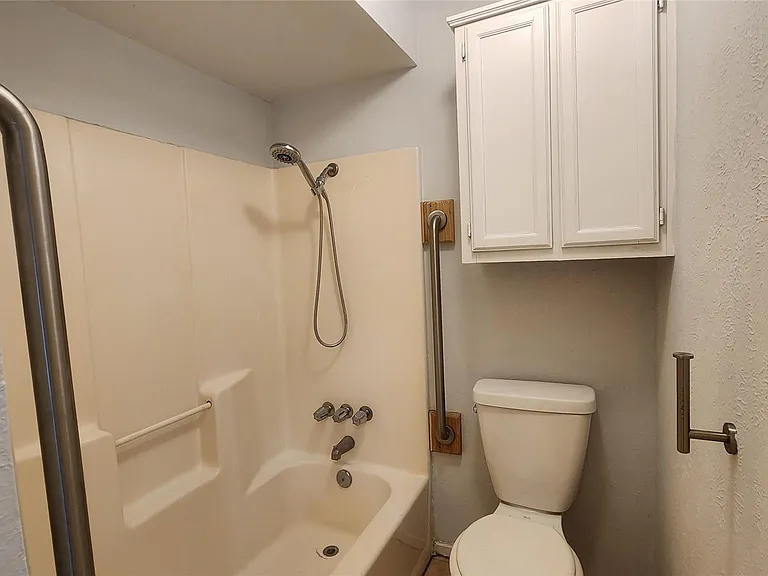 123 Prairie View Dr — Photo 10