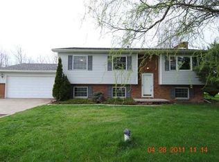 13145 Rosedale Blvd, Carleton, MI 48117