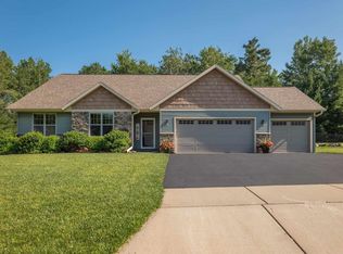 3208 Ridgewood Dr, Wausau, WI 54401