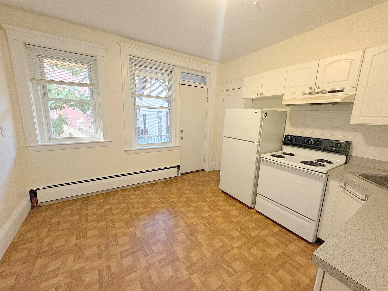 45 Inman St — Photo 1