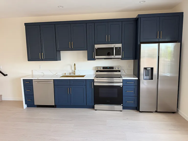 10834 Stagg St — Photo 1