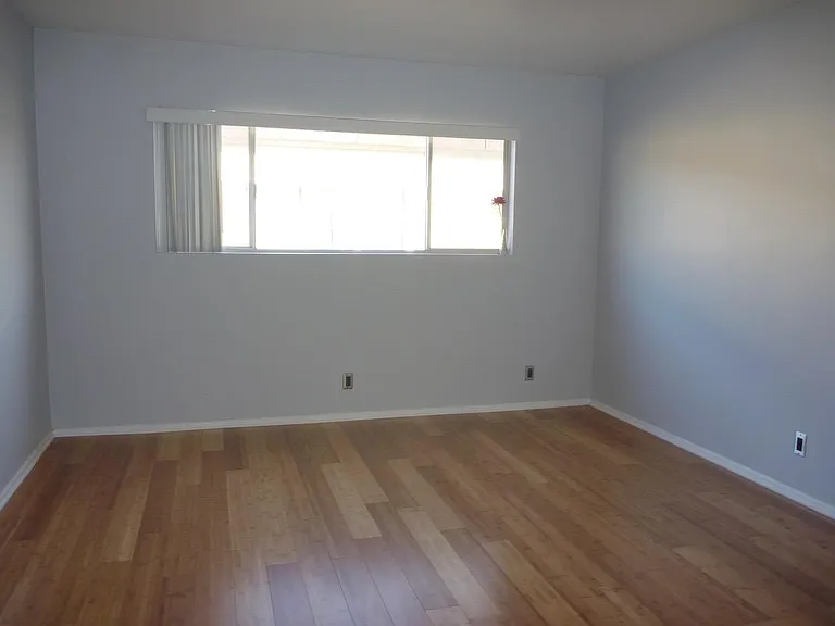 1527 Princeton St #5 — Photo 18