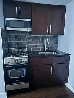 Rented by Heritage Realty LLC | media 3