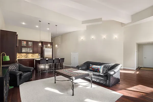 Sold by Coleman Real Estate Group | media 2