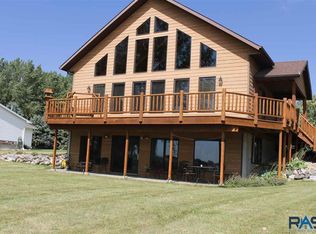 3891 Brant Grove Dr, Brant Lake, SD 57016