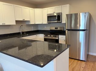 5941 Sunset Rd, Mound, MN 55364